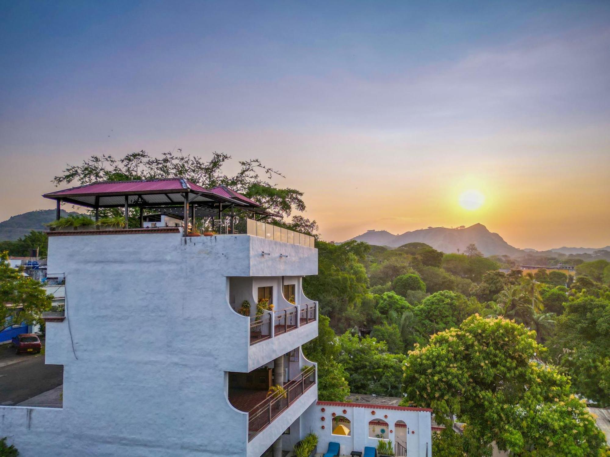 Honda Colonial Magdalena Resort エクステリア 写真